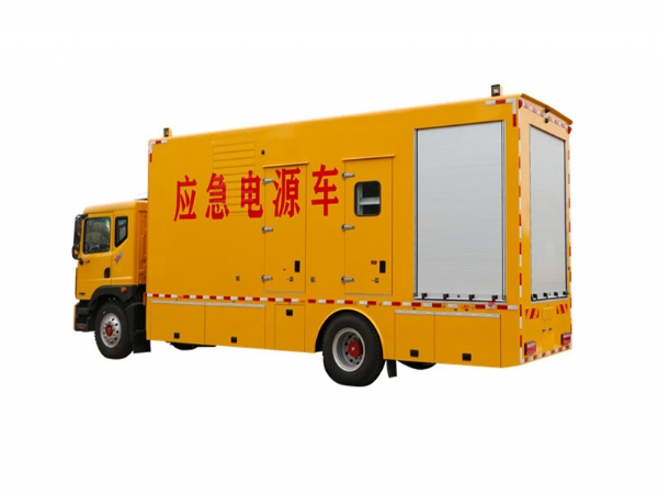 康姆勒電力移動(dòng)電源車：柴油發(fā)電機(jī)組智能預(yù)警技術(shù)助電力穩(wěn)定可靠？